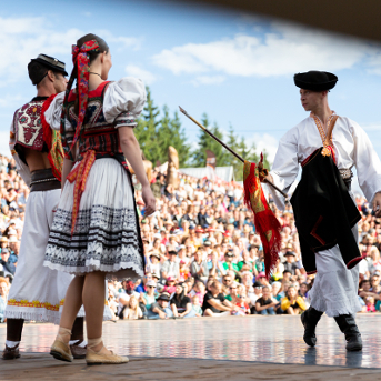 Najväčší folklórny festival Východná sa posúva z júla na august