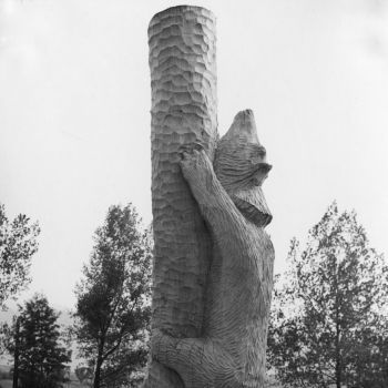 Ján Čertík: Medveď – včelár (1987)