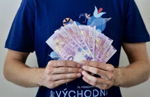 FFV 2025 – Merch